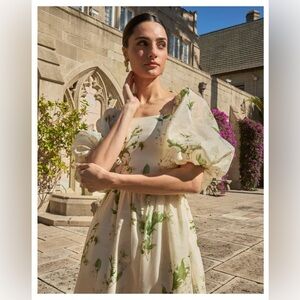 Elegant Green Floral Midi Dress